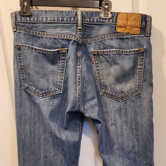 Vintage 505 Red Tag Levi’s  Classic worn – Perfect to cut off for shorts! 36x32 - Picture 1 of 8